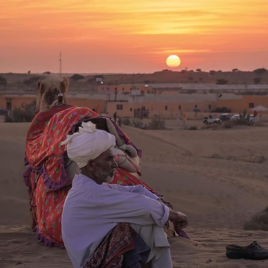 Hotel Relax Inn Jaisalmer Bagian luar foto