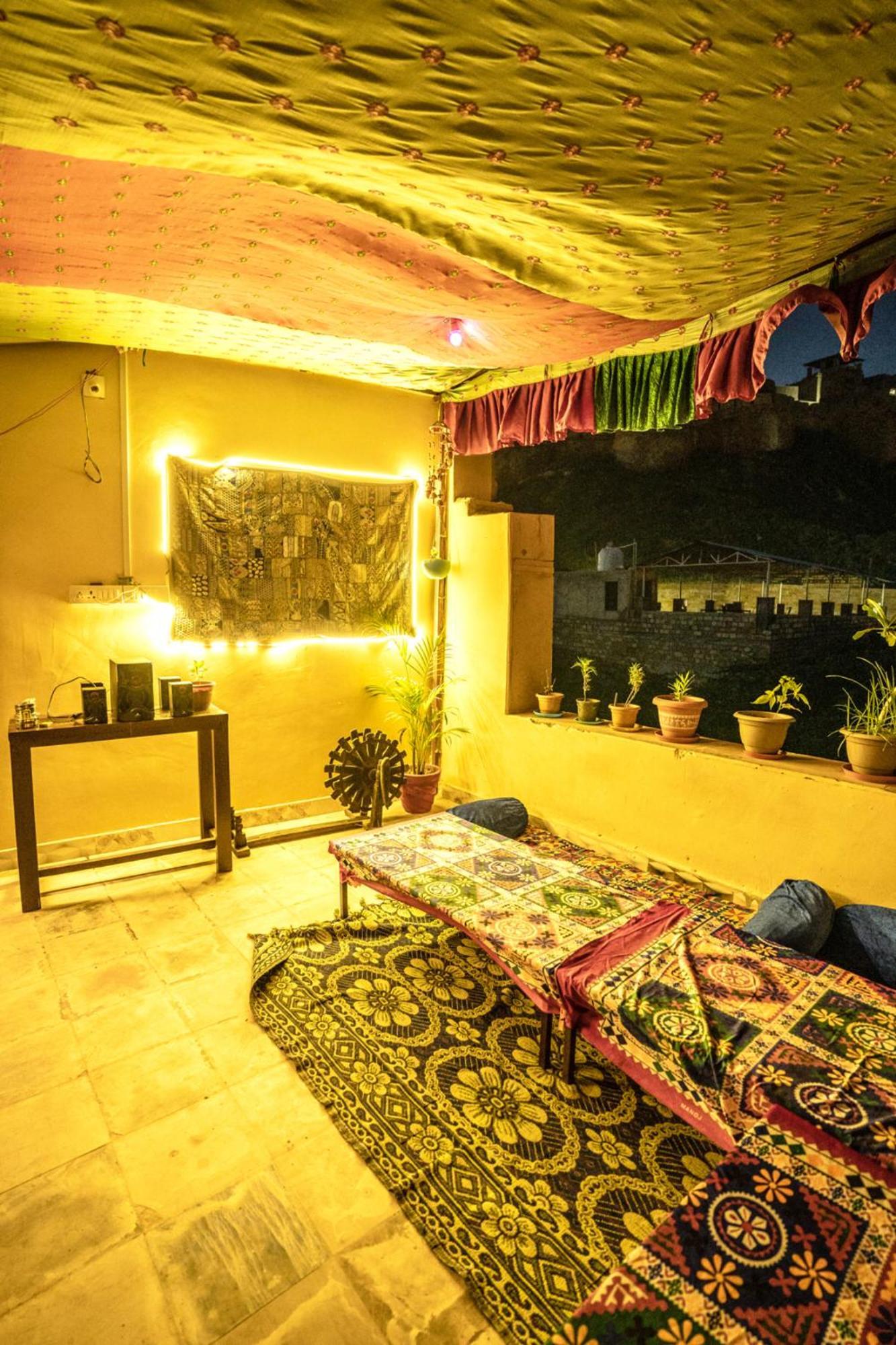 Hotel Relax Inn Jaisalmer Bagian luar foto