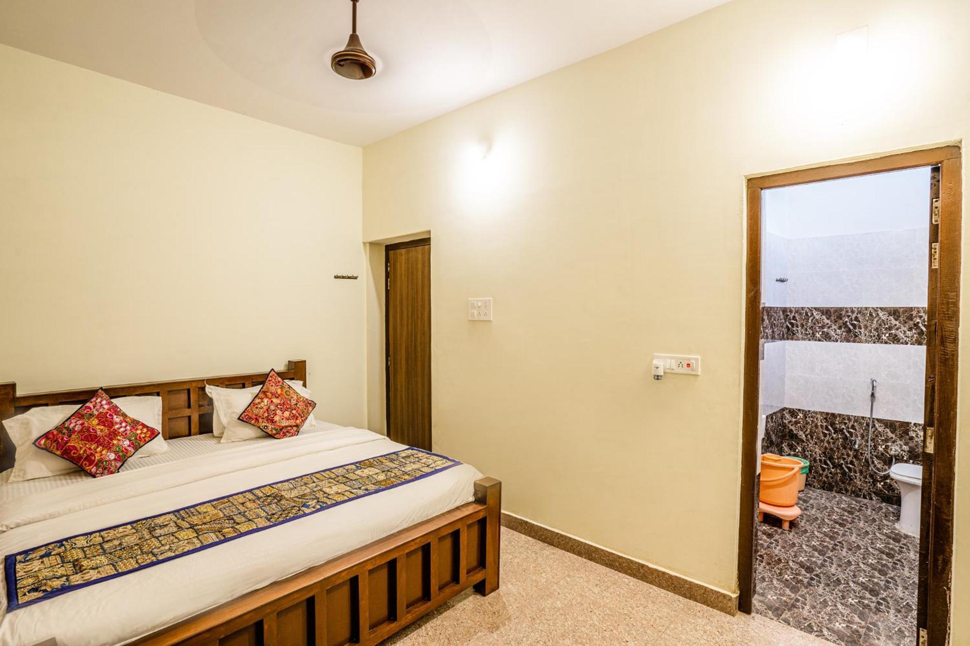 Hotel Relax Inn Jaisalmer Bagian luar foto