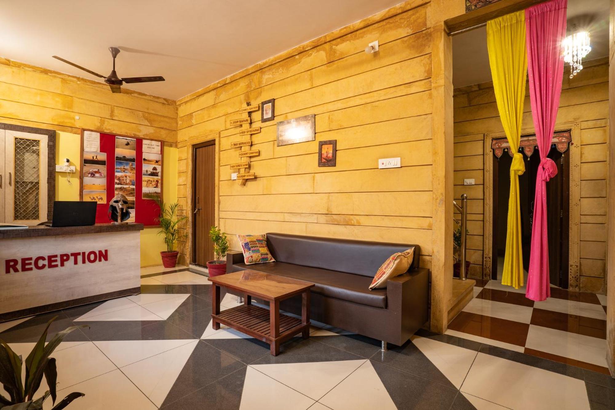Hotel Relax Inn Jaisalmer Bagian luar foto