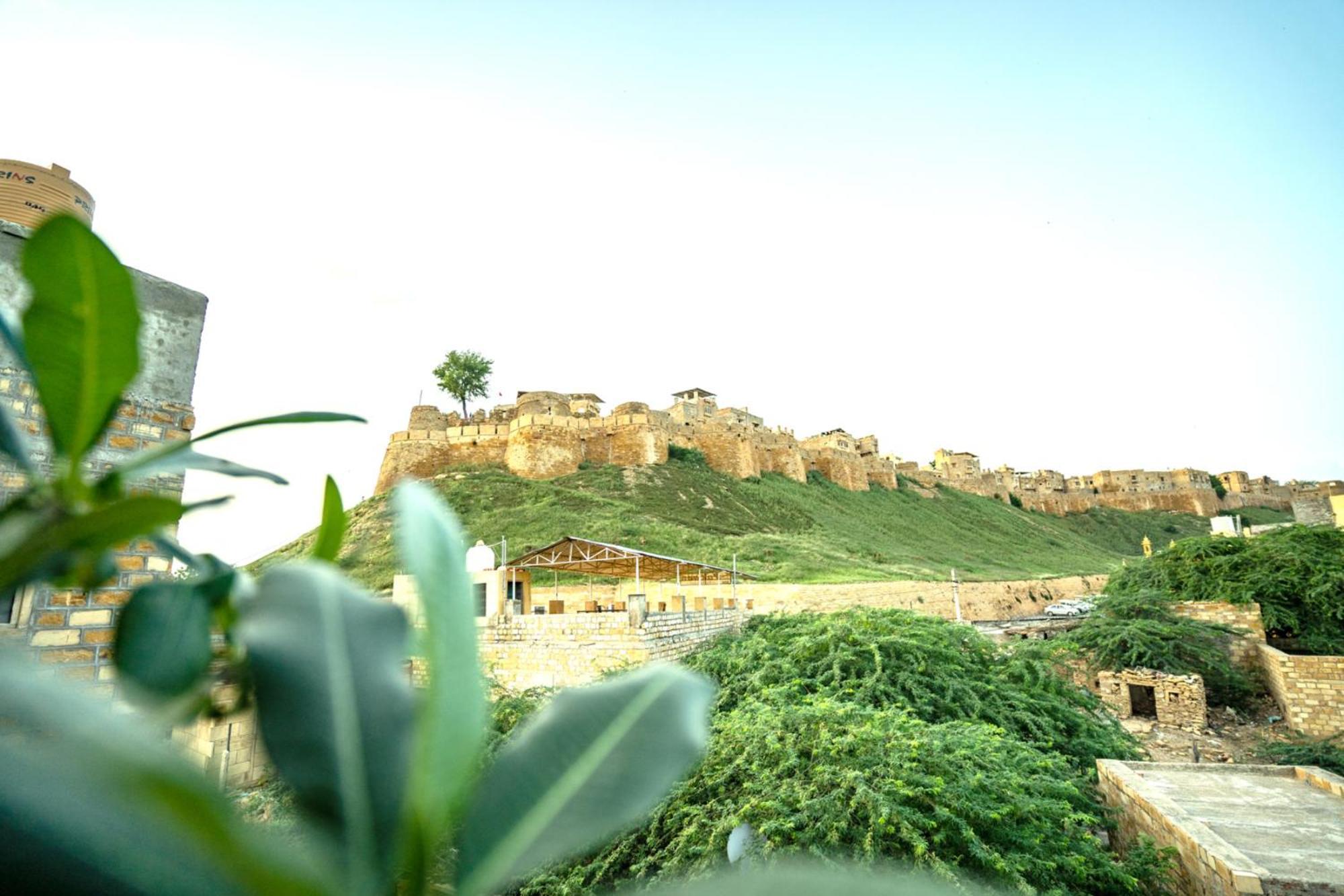 Hotel Relax Inn Jaisalmer Bagian luar foto